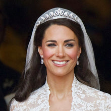 Load image into Gallery viewer, Princess Kate Hairpiece
